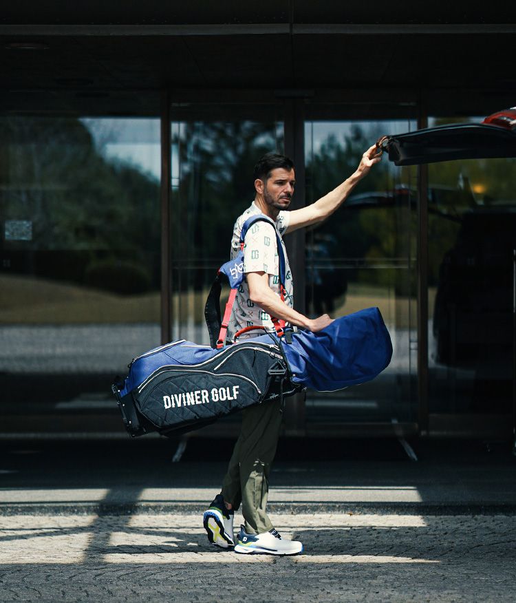 ティー総柄ポロシャツ_コーデ1