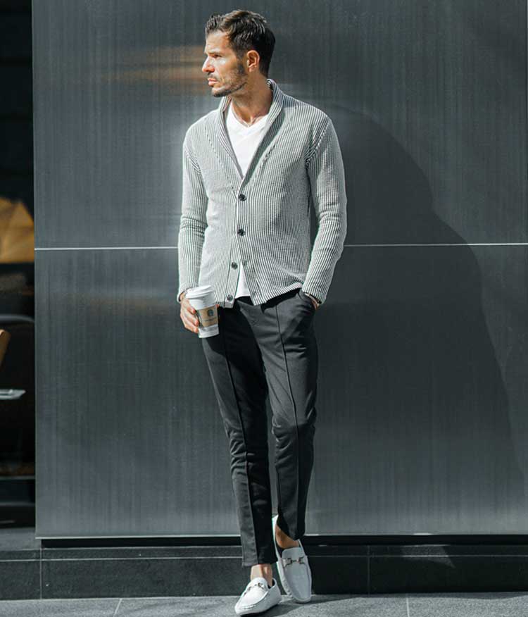 スタイル1_テーパードパンツ