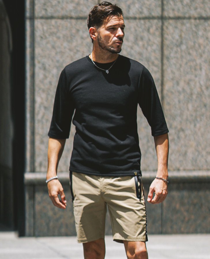 LOOK 05
