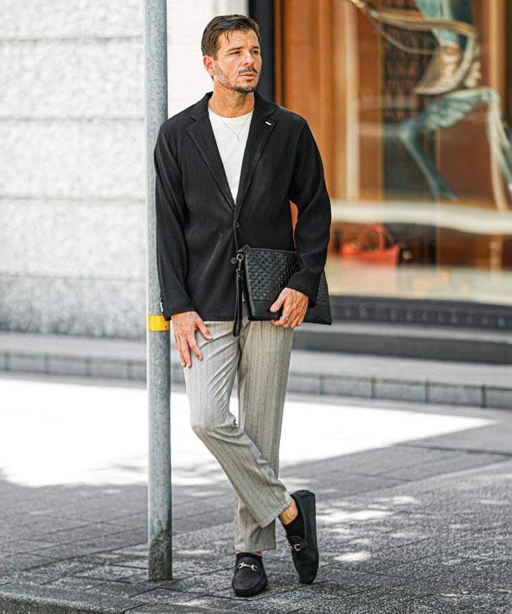 プリーツテーラードジャケット×テーパードスラックス