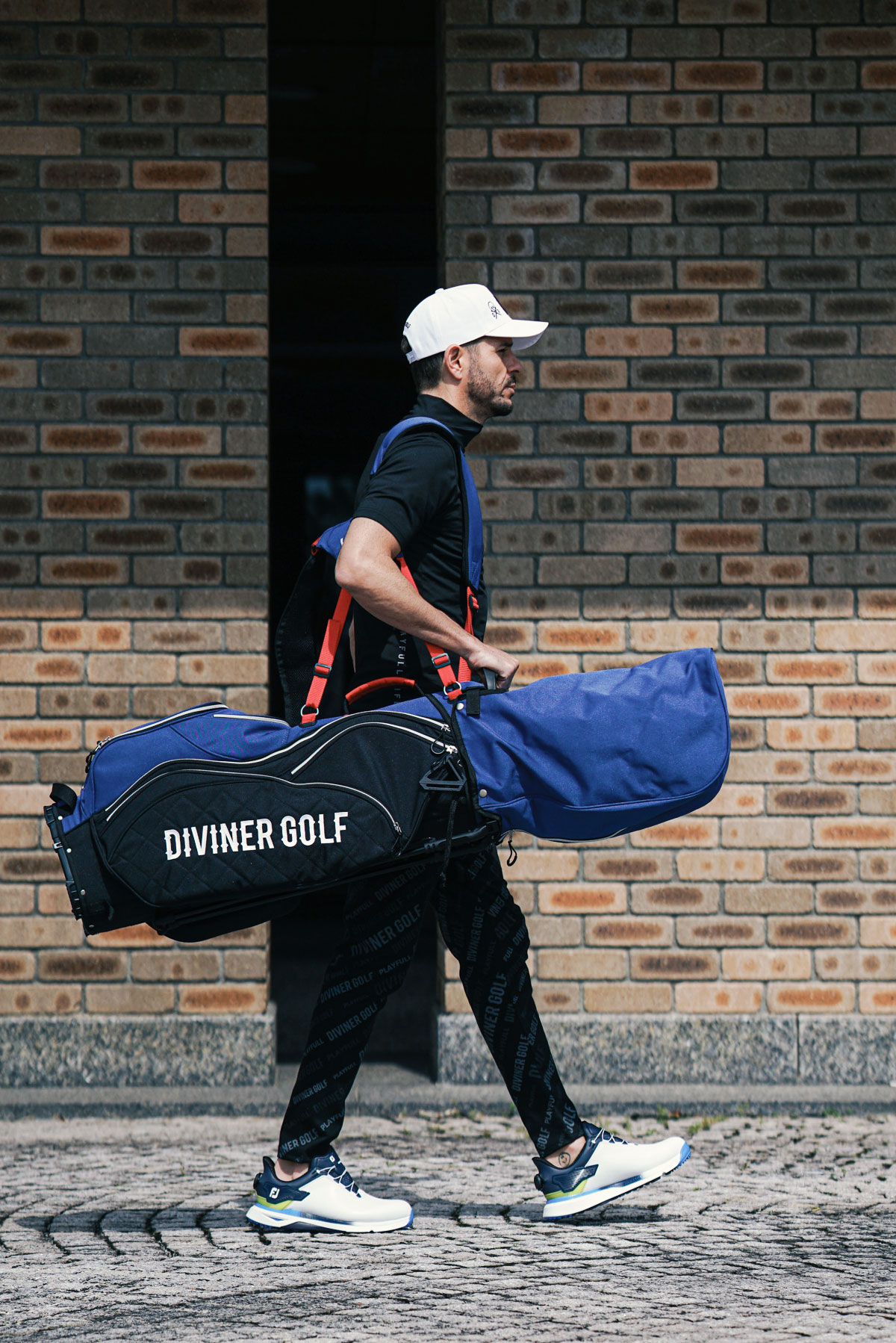 DVGロゴ半袖モックネックT