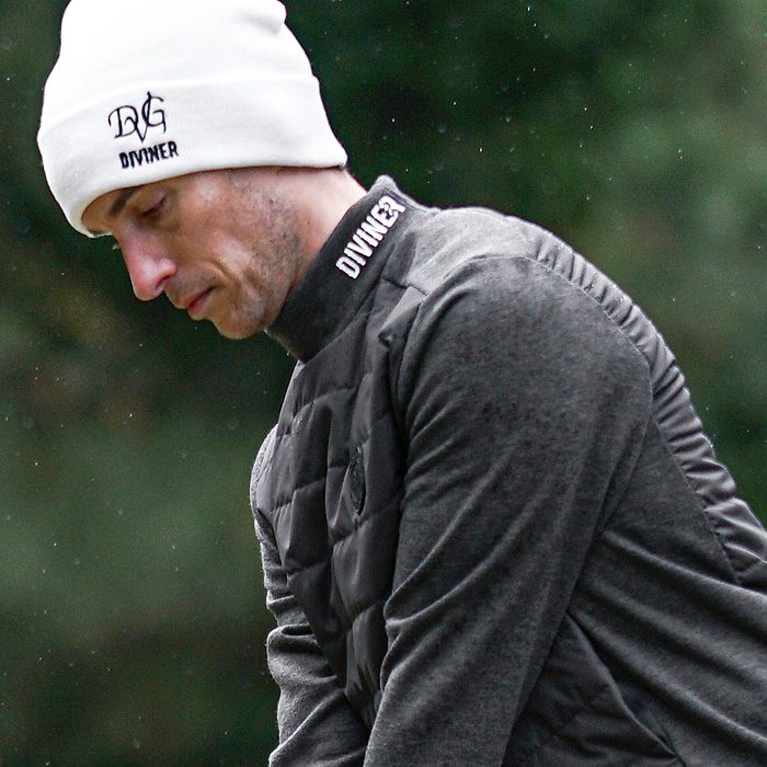 首元ディテール