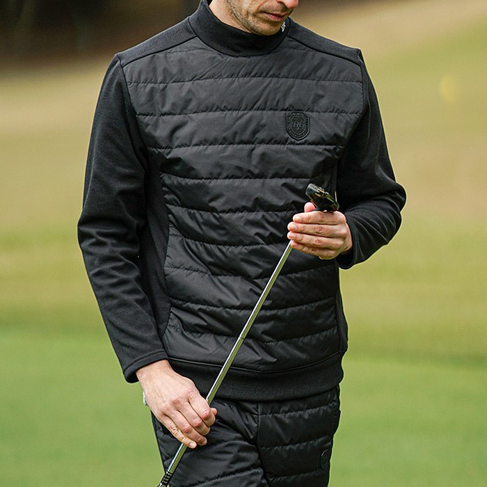 スキニーデニムで崩す