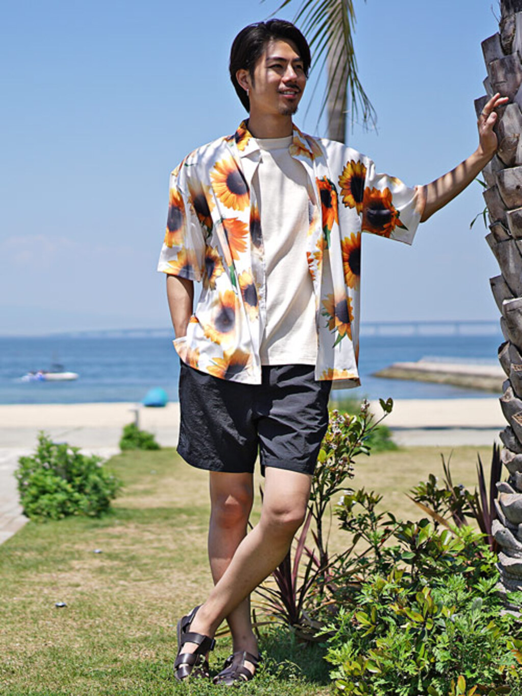 無地Tシャツコーデ8