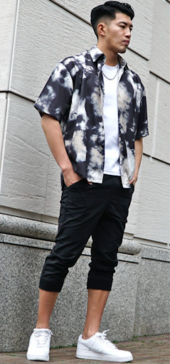 jogger pants ショップ 柄シャツ