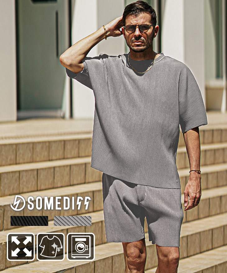 プリーツTシャツ＆ショーツセットアップ