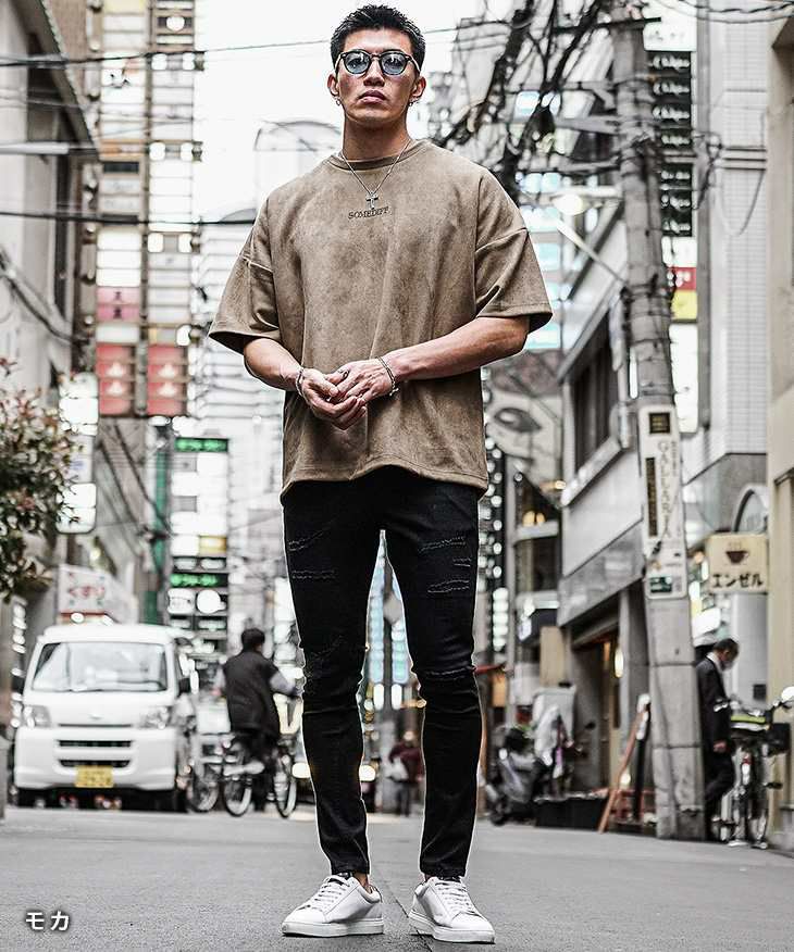 スウェード生地を使ったコーデ