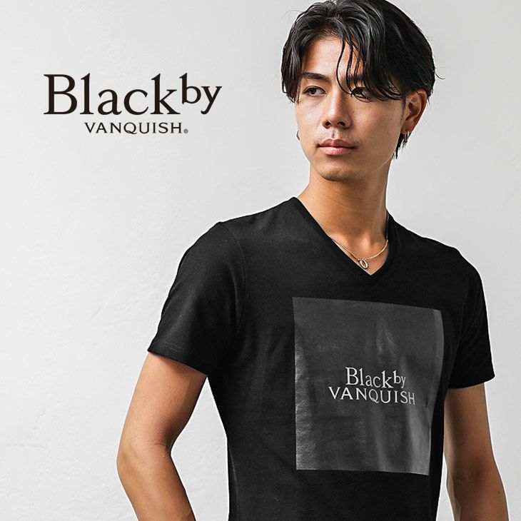 ロゴプリントVネックTシャツ Black by VANQUISH トップス｜【公式